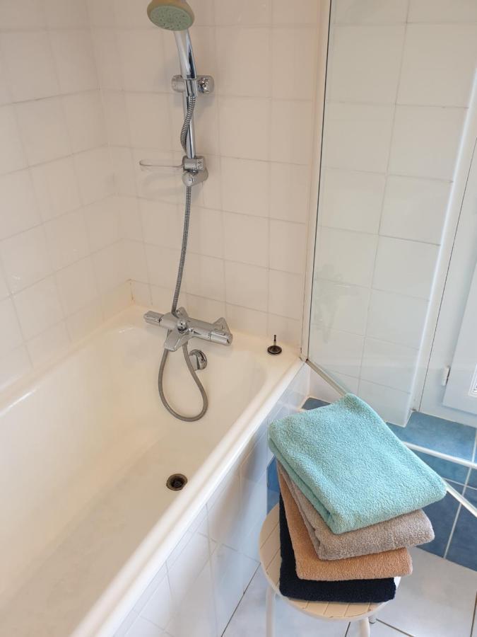 Chambres D'Hotes Kerioret Izella Kerlaz Ngoại thất bức ảnh