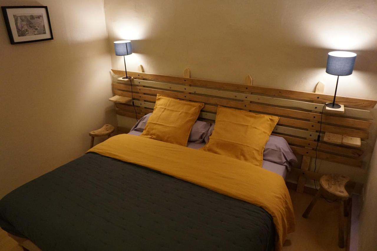 Chambres D'Hotes Kerioret Izella Kerlaz Ngoại thất bức ảnh