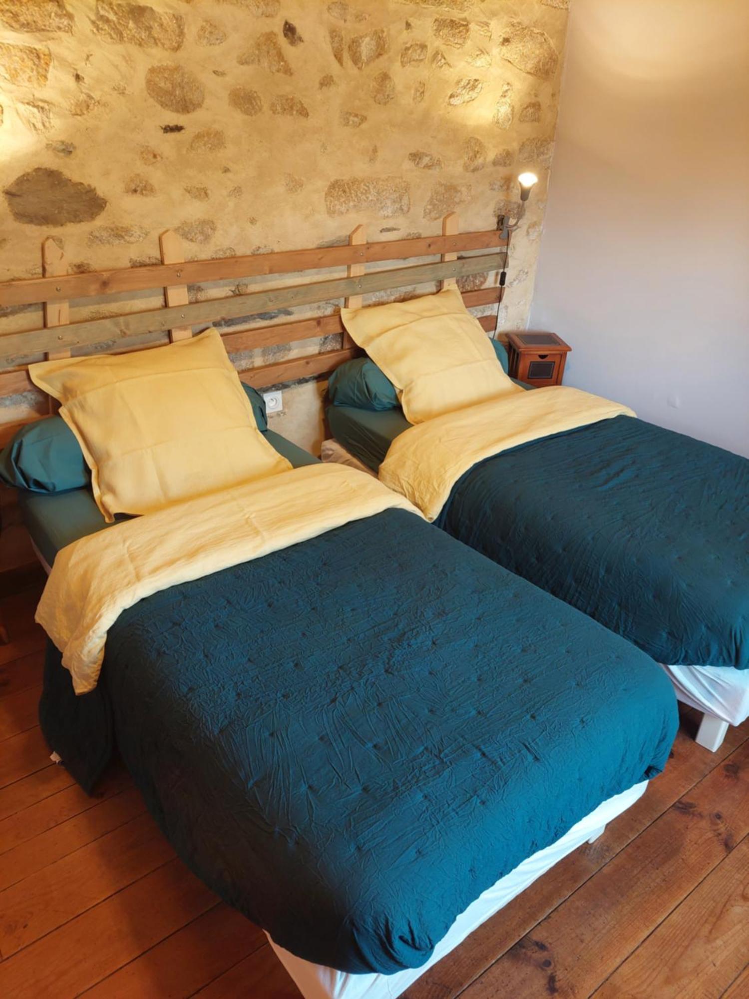 Chambres D'Hotes Kerioret Izella Kerlaz Ngoại thất bức ảnh